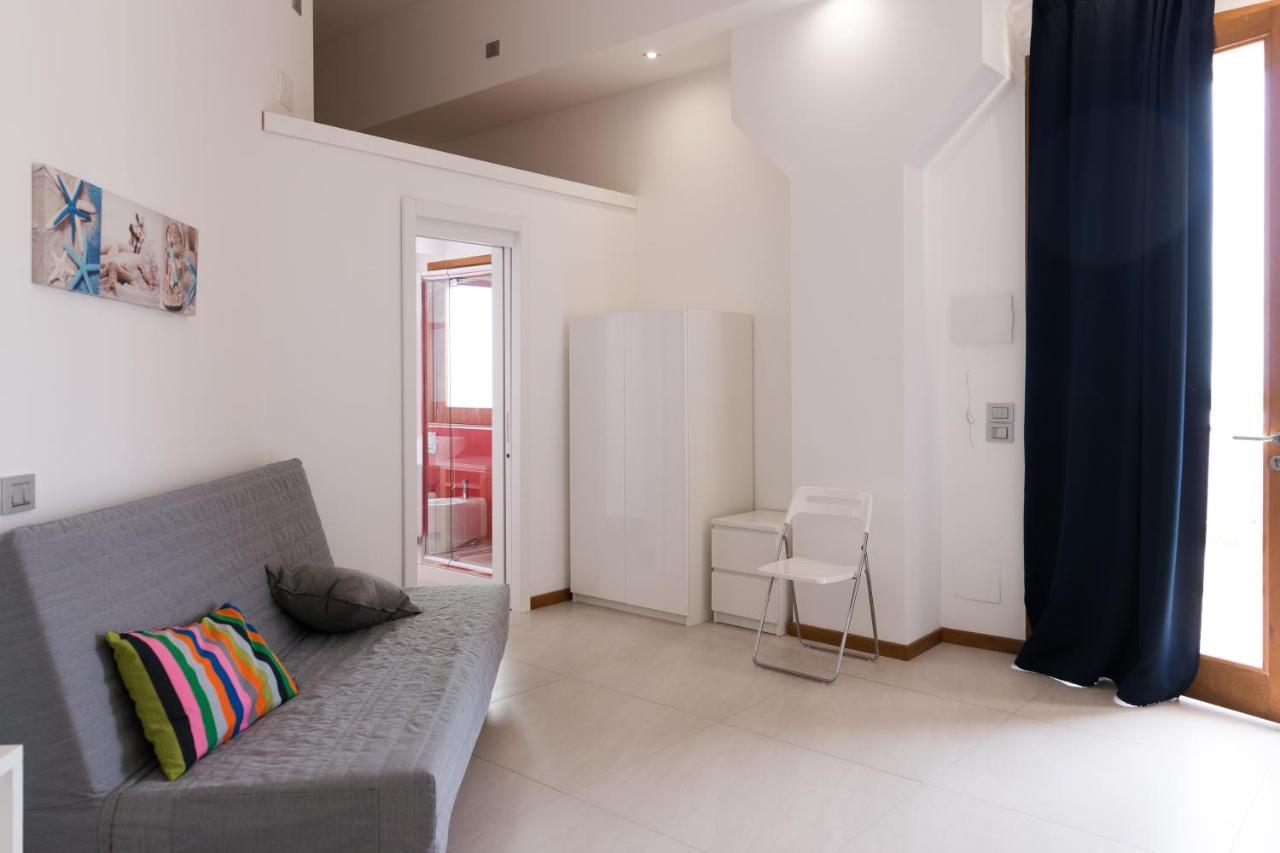Lalena'S Garden Hotel Portopalo Di Capo Passero Стая снимка