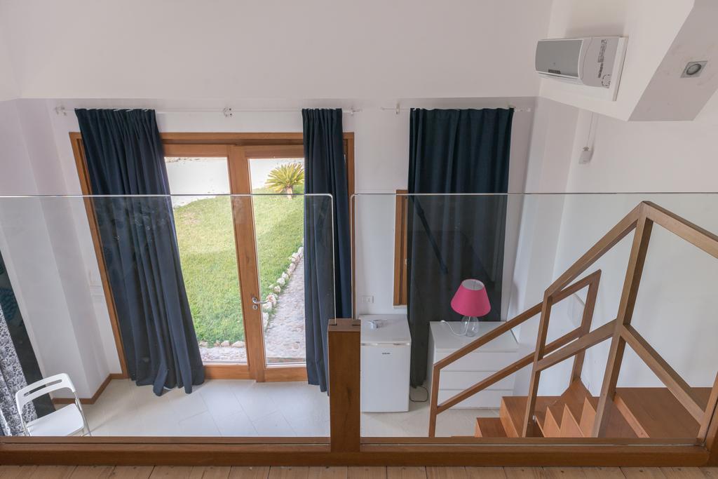 Lalena'S Garden Hotel Portopalo Di Capo Passero Екстериор снимка