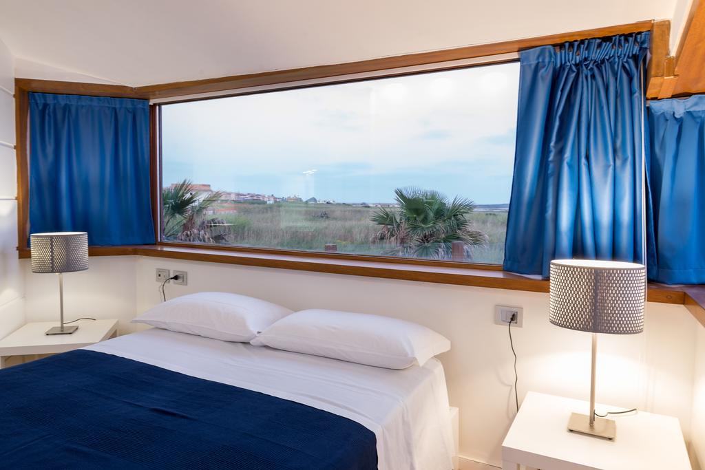Lalena'S Garden Hotel Portopalo Di Capo Passero Екстериор снимка