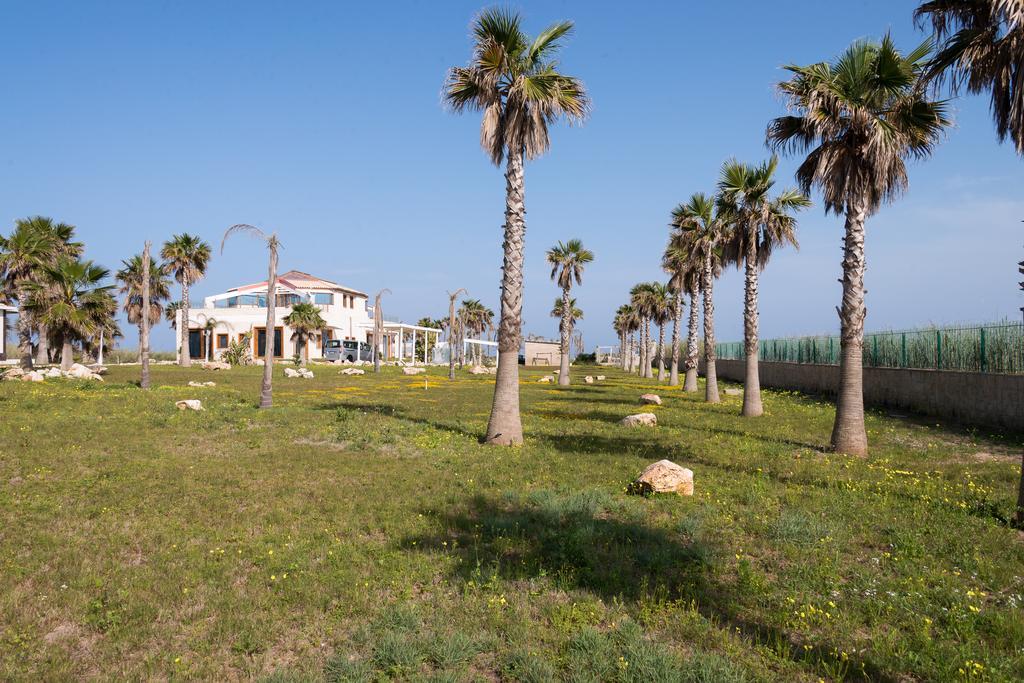 Lalena'S Garden Hotel Portopalo Di Capo Passero Екстериор снимка